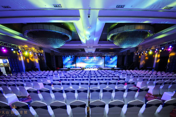 公司的企業(yè)年會(huì)策劃方案怎么做出亮點(diǎn)？