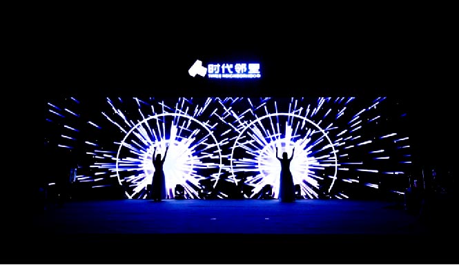 活動表演節(jié)目之鼓動未來-以熒光鼓棒敲擊出藍(lán)圖